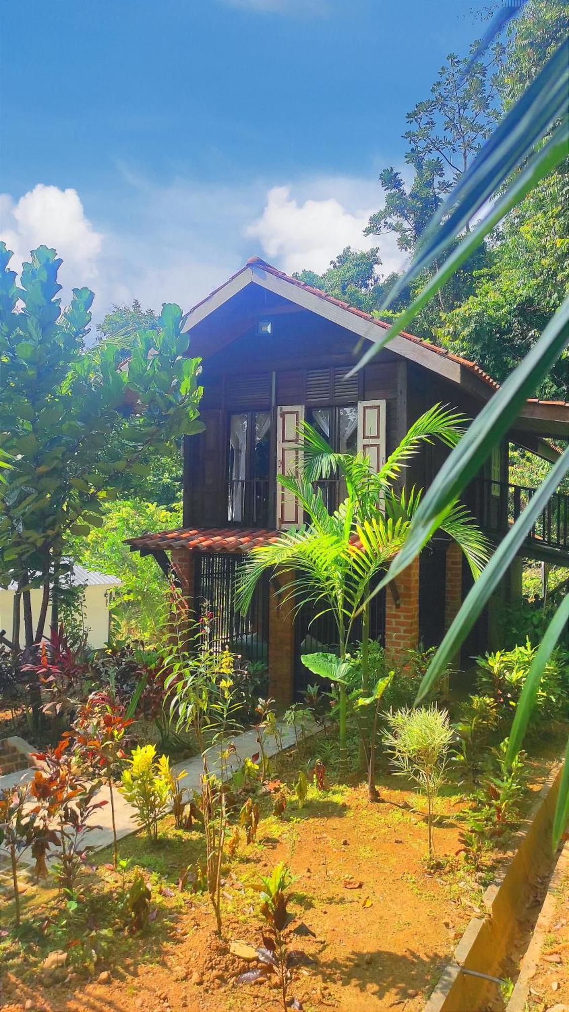 Bed and Breakfast S'Ekar Pinang Langkawi Pantai Cenang  Exterior foto